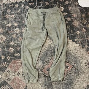 Alphalete Green Track Pants with Elastic Waistband and Tapered Fit